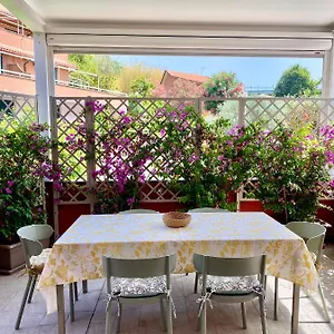 la-casa-di-greta-celle-ligure.hotelitalianriviera.com/
